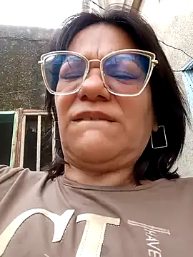 Snapshot of Massiel_77 chatting on November 24, 2025, 1:55 pm Massiel 77 online show from November 24, 2025, 1:55 pm