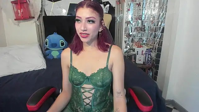 Snapshot of sophia_arevalo chatting on April 21, 2026, 2:47 am sophia arevalo online show from April 21, 2026, 2:47 am