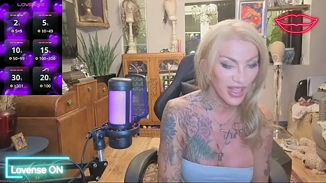 xl uk top trans online show from July 10, 2026, 8:53 pm