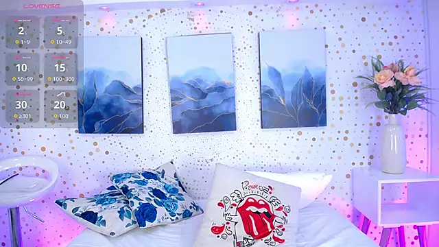 Snapshot of Emily_Vaughan chatting on November 23, 2025, 3:27 am Emily Vaughan online show from November 23, 2025, 3:27 am