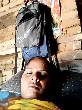 Snapshot of Sapna_cutt chatting on October 12, 2025, 4:14 am Sapna cutt online show from October 12, 2025, 4:14 am