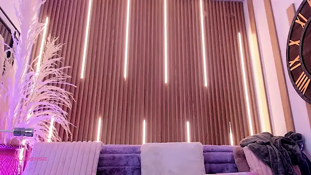 Snapshot of ArianaSantana chatting on December 1, 2025, 12:50 pm ArianaSantana online show from December 1, 2025, 12:50 pm