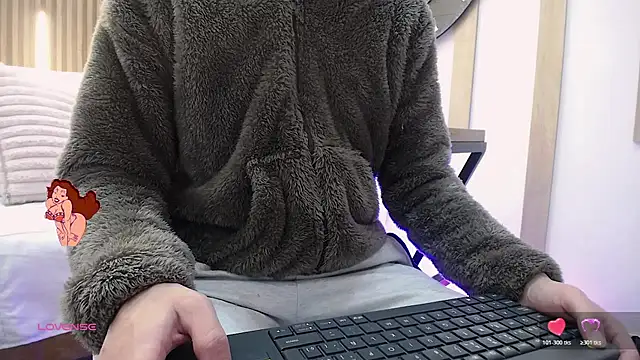 Snapshot of ArianaSantana chatting on November 19, 2025, 12:49 pm ArianaSantana online show from November 19, 2025, 12:49 pm