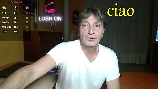 Snapshot of lattediyak chatting on November 2, 2025, 1:32 am lattediyak online show from November 2, 2025, 1:32 am