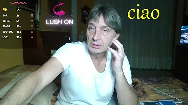 Snapshot of lattediyak chatting on November 22, 2025, 11:25 pm lattediyak online show from November 22, 2025, 11:25 pm