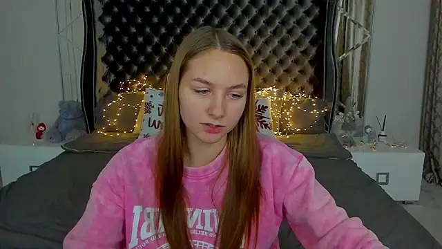 MilaAddams online show from January 10, 2026, 7:09 pm