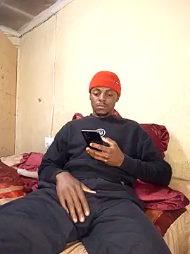 Snapshot of Hluga_25 chatting on October 1, 2025, 3:55 am Hluga 25 online show from October 1, 2025, 3:55 am