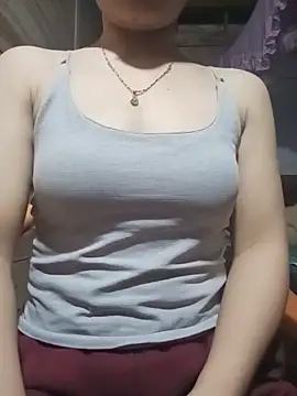 LucyyLy online show from May 22, 2026, 11:03 pm