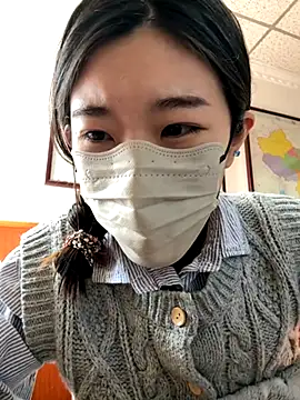 Lulu125216 online show from November 20, 2025, 5:19 am