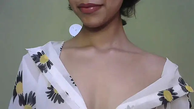 Ritu9 online show from May 3, 2026, 3:37 pm