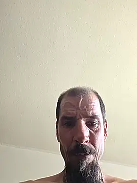 Snapshot of Ti-Pig chatting on June 1, 2026, 6:29 pm Ti-Pig online show from June 1, 2026, 6:29 pm