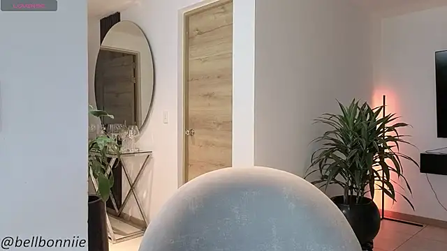 belllbonniie online show from November 10, 2025, 8:58 pm