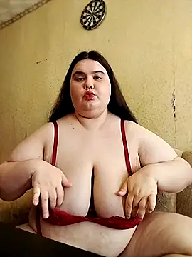 Vllada Brattz online show from May 6, 2026, 1:15 pm