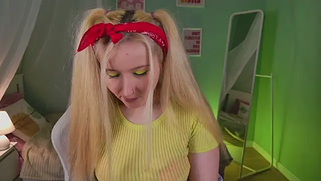 Milana Key online show from February 11, 2026, 10:09 pm