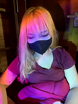 Snapshot of swallow-nice chatting on September 22, 2025, 5:19 pm swallow-nice online show from September 22, 2025, 5:19 pm