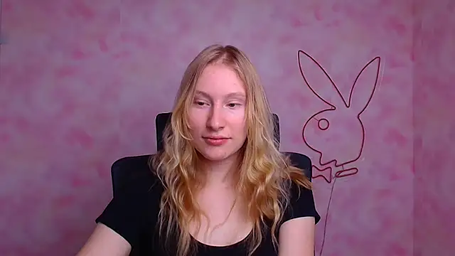 Snapshot of Elizabeth_Kissa chatting on September 24, 2025, 11:28 am Elizabeth Kissa online show from September 24, 2025, 11:28 am