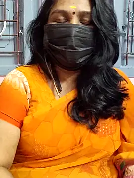 Snapshot of Tamil_Azhaghi25 chatting on November 27, 2025, 7:03 pm Tamil Azhaghi25 online show from November 27, 2025, 7:03 pm