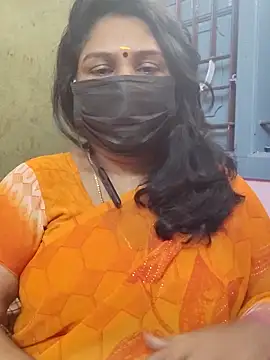 Snapshot of Tamil_Azhaghi25 chatting on November 21, 2025, 6:34 am Tamil Azhaghi25 online show from November 21, 2025, 6:34 am