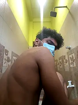 Snapshot of ApexO45 chatting on December 2, 2025, 1:50 am ApexO45 online show from December 2, 2025, 1:50 am