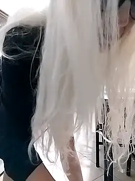  sexyBLONDE46  online show from November 8, 2025, 3:54 am