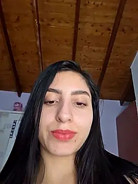 Alicia vellami online show from November 6, 2025, 4:05 am