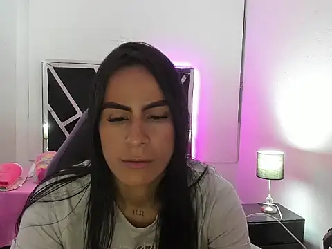 Snapshot of charlotthe_ee chatting on October 11, 2025, 11:17 pm charlotthe ee online show from October 11, 2025, 11:17 pm