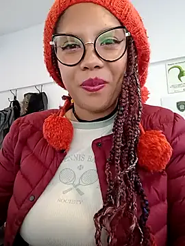 Snapshot of gigi1326 chatting on November 4, 2025, 7:28 pm gigi1326 online show from November 4, 2025, 7:28 pm