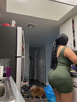 Snapshot of latina_curvy22 chatting on February 27, 2026, 10:42 pm latina curvy22 online show from February 27, 2026, 10:42 pm