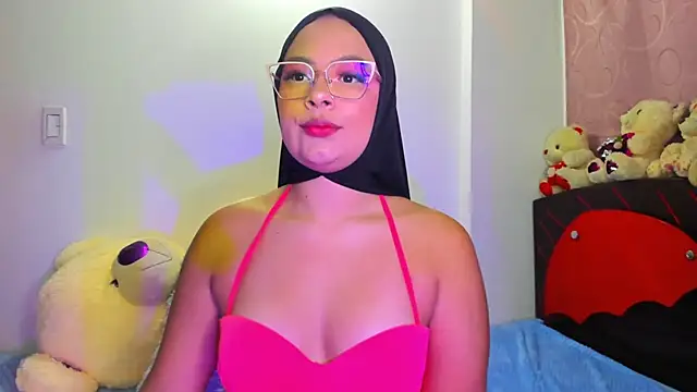 Snapshot of Burcu_yaran chatting on September 12, 2025, 1:06 am Burcu yaran online show from September 12, 2025, 1:06 am