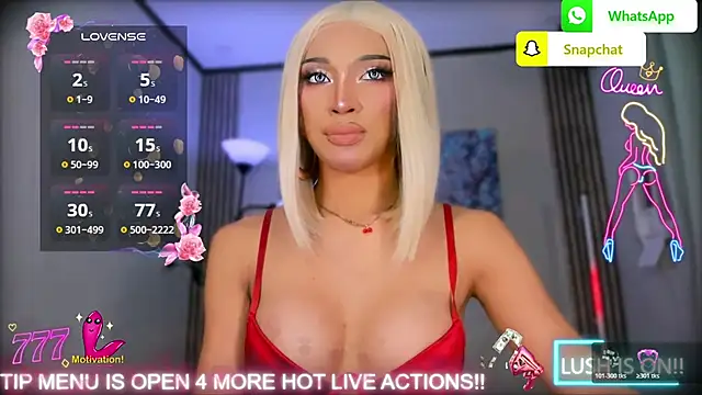 Snapshot of xUrGoddess_Bellax chatting on April 19, 2026, 10:34 pm xUrGoddess Bellax online show from April 19, 2026, 10:34 pm