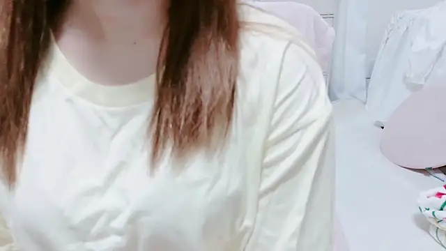Hanachan Gcup  online show from October 26, 2025, 11:43 am