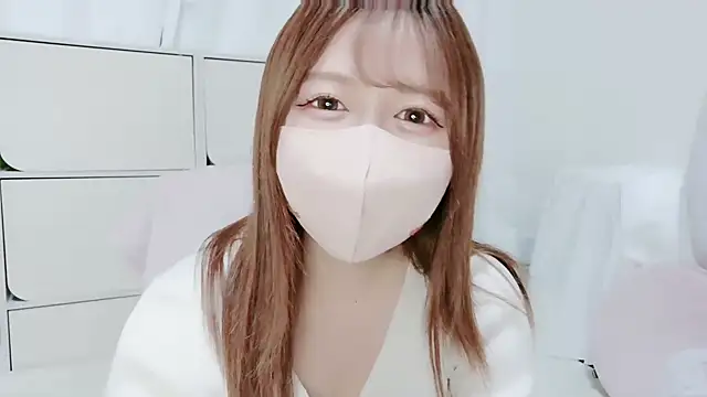 Hanachan Gcup  online show from November 1, 2025, 6:41 am