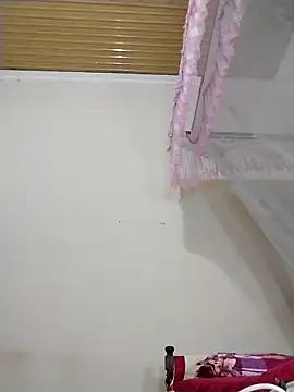 Snapshot of Helen69x chatting on November 8, 2025, 3:26 pm Helen69x online show from November 8, 2025, 3:26 pm