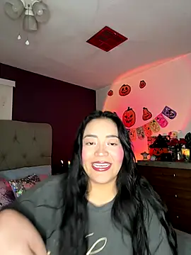 MyHoneyFrida online show from October 27, 2025, 4:02 am