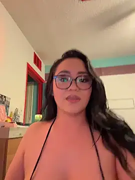 MyHoneyFrida online show from April 25, 2026, 4:37 am