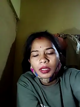 Snapshot of Jaya_Iyer chatting on November 13, 2025, 11:30 pm Jaya Iyer online show from November 13, 2025, 11:30 pm