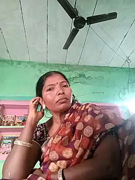 Snapshot of Jivika_Jaiswal chatting on October 24, 2025, 3:05 am Jivika Jaiswal online show from October 24, 2025, 3:05 am