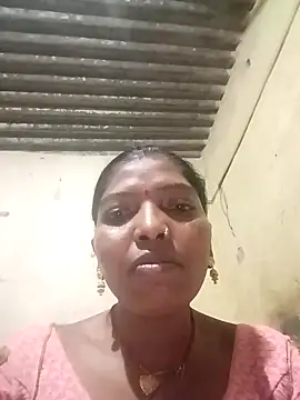 Snapshot of Jivika_Jaiswal chatting on January 6, 2026, 1:31 am Jivika Jaiswal online show from January 6, 2026, 1:31 am