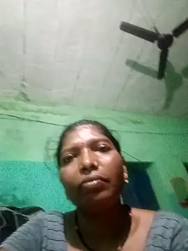 Snapshot of Jivika_Jaiswal chatting on October 6, 2025, 6:58 am Jivika Jaiswal online show from October 6, 2025, 6:58 am