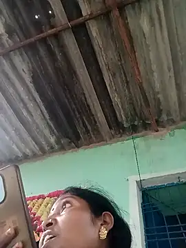 Snapshot of Jivika_Jaiswal chatting on October 27, 2025, 1:28 am Jivika Jaiswal online show from October 27, 2025, 1:28 am