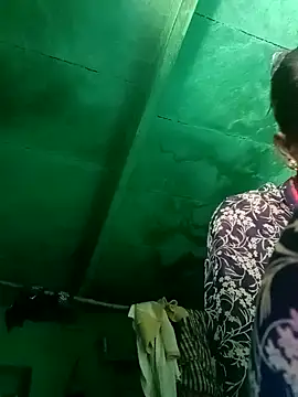 Hema4545 online show from November 28, 2025, 8:03 am