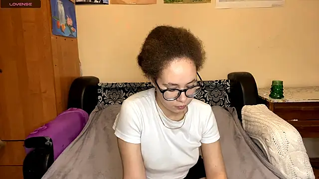 Snapshot of CarollNino chatting on September 29, 2025, 11:49 am CarollNino online show from September 29, 2025, 11:49 am