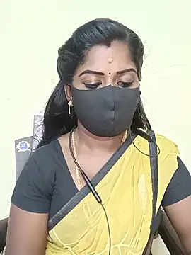 Snapshot of tamilammukuttyy chatting on June 17, 2026, 10:36 am tamilammukuttyy online show from June 17, 2026, 10:36 am