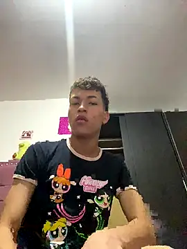 Snapshot of Thiago_blsd chatting on September 30, 2025, 5:30 pm Thiago blsd online show from September 30, 2025, 5:30 pm