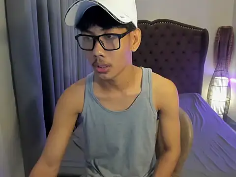 fucking hot2 online show from January 11, 2026, 3:57 am