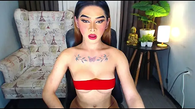 Snapshot of MariaLucyJasminx chatting on September 24, 2025, 1:24 am MariaLucyJasminx online show from September 24, 2025, 1:24 am