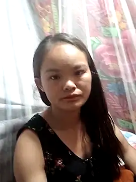 xinhxinhcute online show from September 21, 2025, 7:52 pm