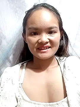 xinhxinhcute online show from October 5, 2025, 12:51 pm