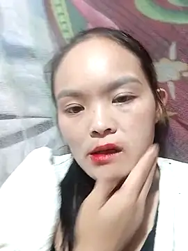 xinhxinhcute online show from September 18, 2025, 1:14 pm