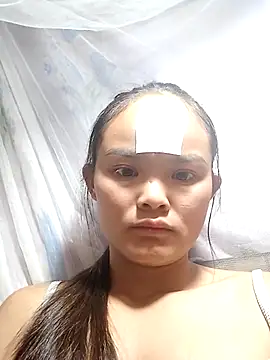 xinhxinhcute online show from October 30, 2025, 10:28 pm